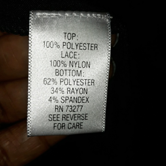 NWT Elle dress - Picture 5 of 5